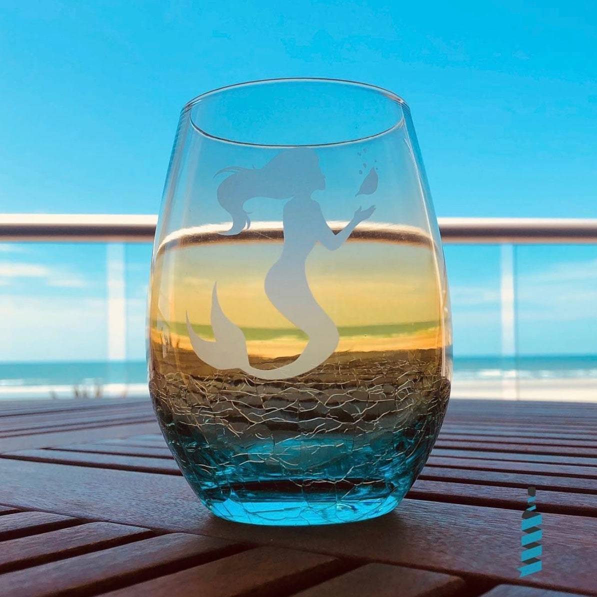 Crackle Ombre Wine Glass, Mermaid #1 Design, Hand Etched, 18oz Integrity Bottles