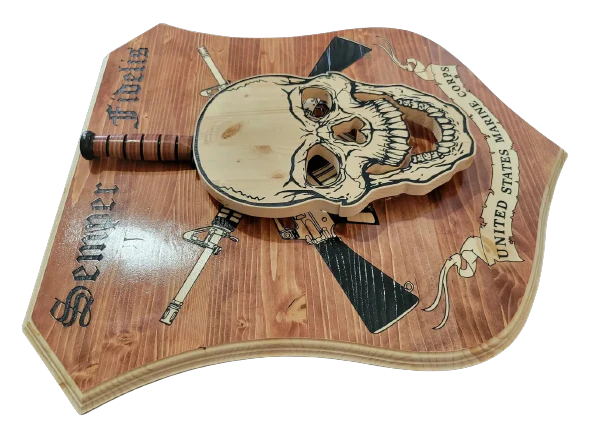 Skull KA-BAR Holder with Backboard
